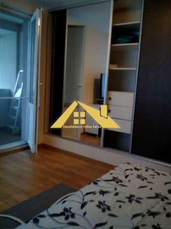 apartament-3-camere-in-centru-0