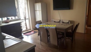 apartament-3-camere-de-vanzare-cetate-1