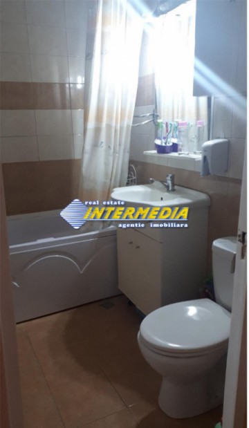 apartament-3-camere-de-vanzare-cetate-5