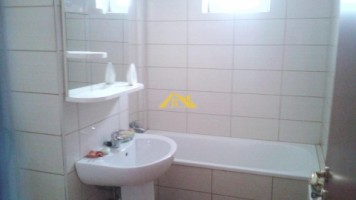 de-inchiriat-apartament-2-camere-in-centru-2
