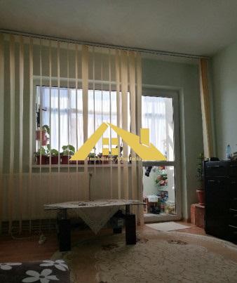 de-vanzare-apartament-3-camere
