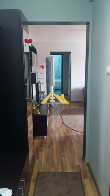apartament-2-camere-zona-cetate-6