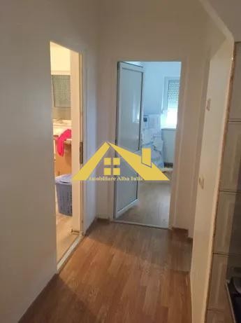 de-vanzare-apartament-2-camere-cetate-1