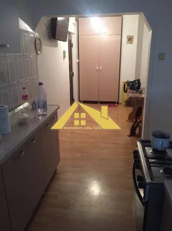 de-vanzare-apartament-2-camere-cetate-5