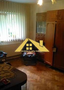 de-vanzare-apartament-2-camere-cetate-2