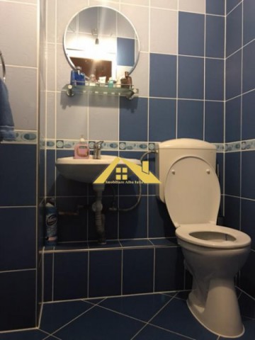 apartament-3-camere-decomandat-cetate-7