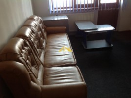 apartament-cu-3-camere-de-vanzare-cetate-4