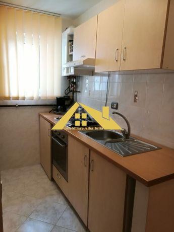 de-vanzare-apartament-2-camere-cetate-1