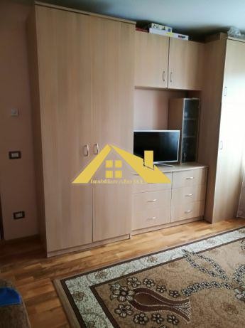 de-vanzare-apartament-2-camere-cetate-4