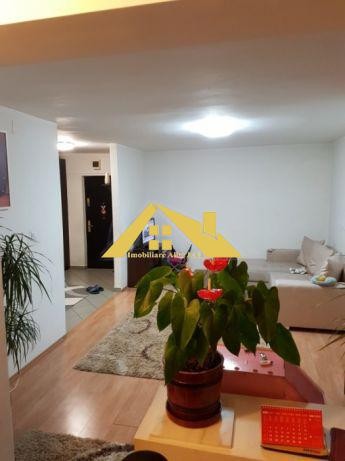 de-vanzare-apartament-3-camere-in-ampoi-3-4