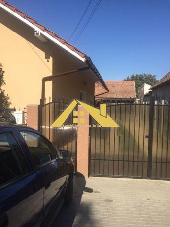 casa-individuala-de-vanzare-maieri-1