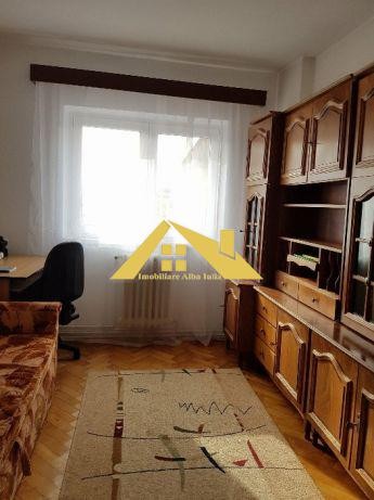 apartament-3-camere-decomandat-cetate-alba-iulia-1