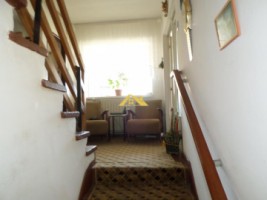 apartament-3-camere-decomandate-cu-scara-interioara-in-centru-7