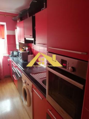apartament-3-camere-zona-cetate-mercur-3