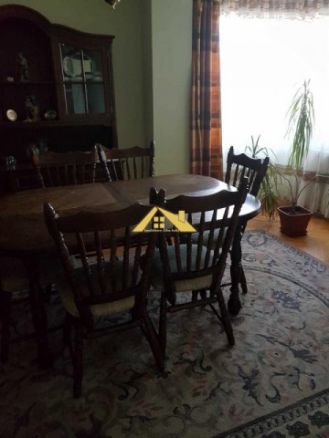 apartament-4-camere-zona-centru-9