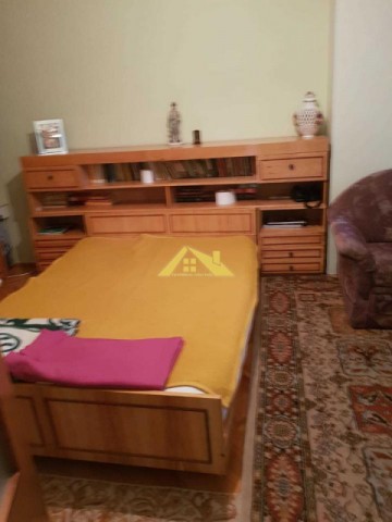 apartament-4-camere-zona-centru-13