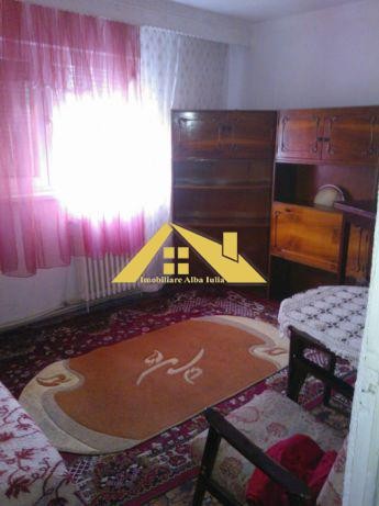 apartament-2-camere-cetate-piata-2
