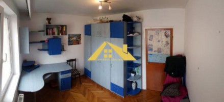 vand-apartament-3-camere-in-cetate-foste-proprietati-2