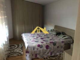 casa-cu-spatiu-comercial-5