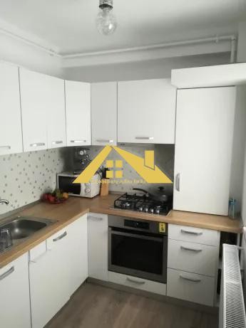 apartament-3-camere2-balcoanedresingloc-parcare-propriu-3