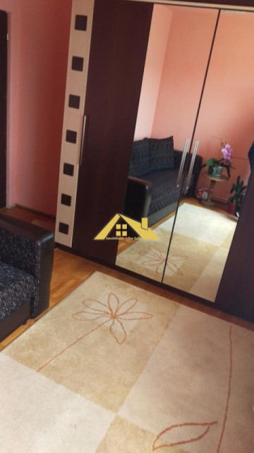 apartament-4-camere-zona-centru-3