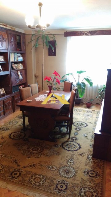 apartament-4-camere-zona-centru-6