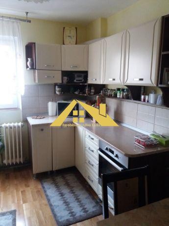 apartament-decomandat-4-camere-cetate