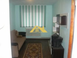 vand-apartament-3-camere-decomandat-cetate