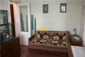 proprietar-vand-apt-2-camere-pe-vasile-goldis-4-min-fac-teologie-3