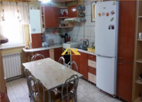 vand-apartament-3-camere-alba-iulia-str-ghe-sincai-nr-3