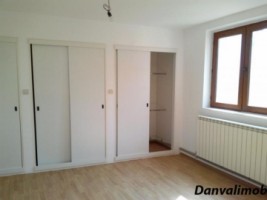 apartament-3-camere-zona-centrala-4