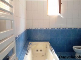 apartament-3-camere-zona-centrala-5