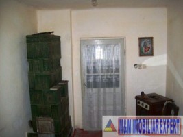 casa-4-camere-teren-400-mp-campulung-muscel-arges-13