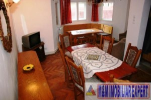 vand-vila-cu-9-camere-si-teren-de-240-mp-in-busteni-prahova-1