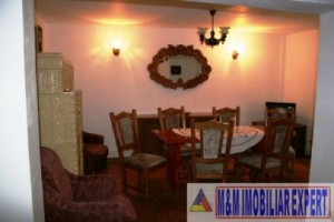 vand-vila-cu-9-camere-si-teren-de-240-mp-in-busteni-prahova-2