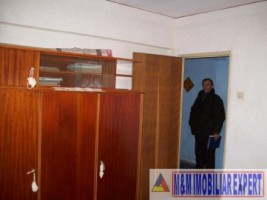 vand-apartament-3-camere-campulung-muscel-visoi-arges-9