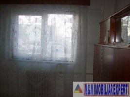 vand-apartament-3-camere-campulung-muscel-visoi-arges-10