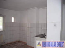 apartament-4-camere-cf-1-p4-campulung-3