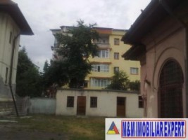 din-iunie-2023-apartament-2-camere-cf-1-44-campulung-0