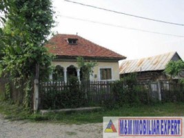 casa-3-camere-teren-1000-mp-vladesti-2