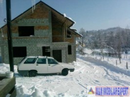 vila-4-camere-teren-2797-mp-bughea-de-jos-2