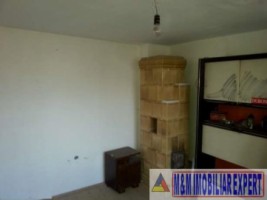 vila-5-camere-cu-teren-500-mp-de-vanzare-in-apa-sarata-campulung-muscel-arges-4