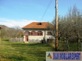 casa-3-camere-teren-6800-mp-leresti-3