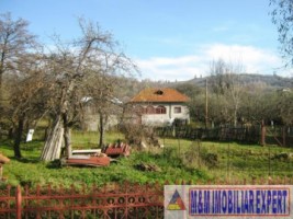 casa-3-camere-teren-6800-mp-leresti-6