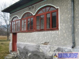 casa-3-camere-teren-6800-mp-leresti-8