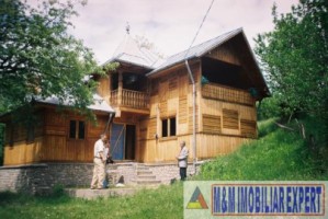 cabana-de-lemn-4-camere-teren-550-mp-matau-mioarele-suslanesti