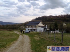 vila-cu-12-camere-si-ferma-pe-14-ha-mihaesti-arges-ideal-pentru-investitii-in-agroturism-14