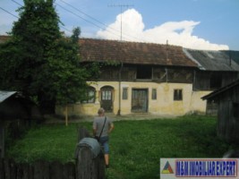 casa-3-camere-teren-1650-mp-hartiesti-15