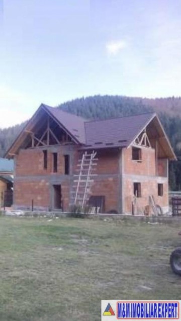 vila-5-camere-in-constructie-teren-500-mp-leresti-5