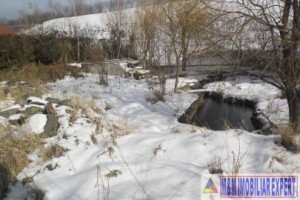 teren-993-mp-intravilan-campulung-9